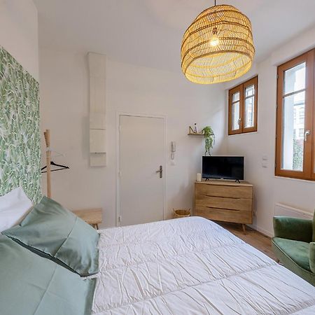 Le Nid - Appart'Hotel Le Gatsby Saint-Quentin  Eksteriør bilde